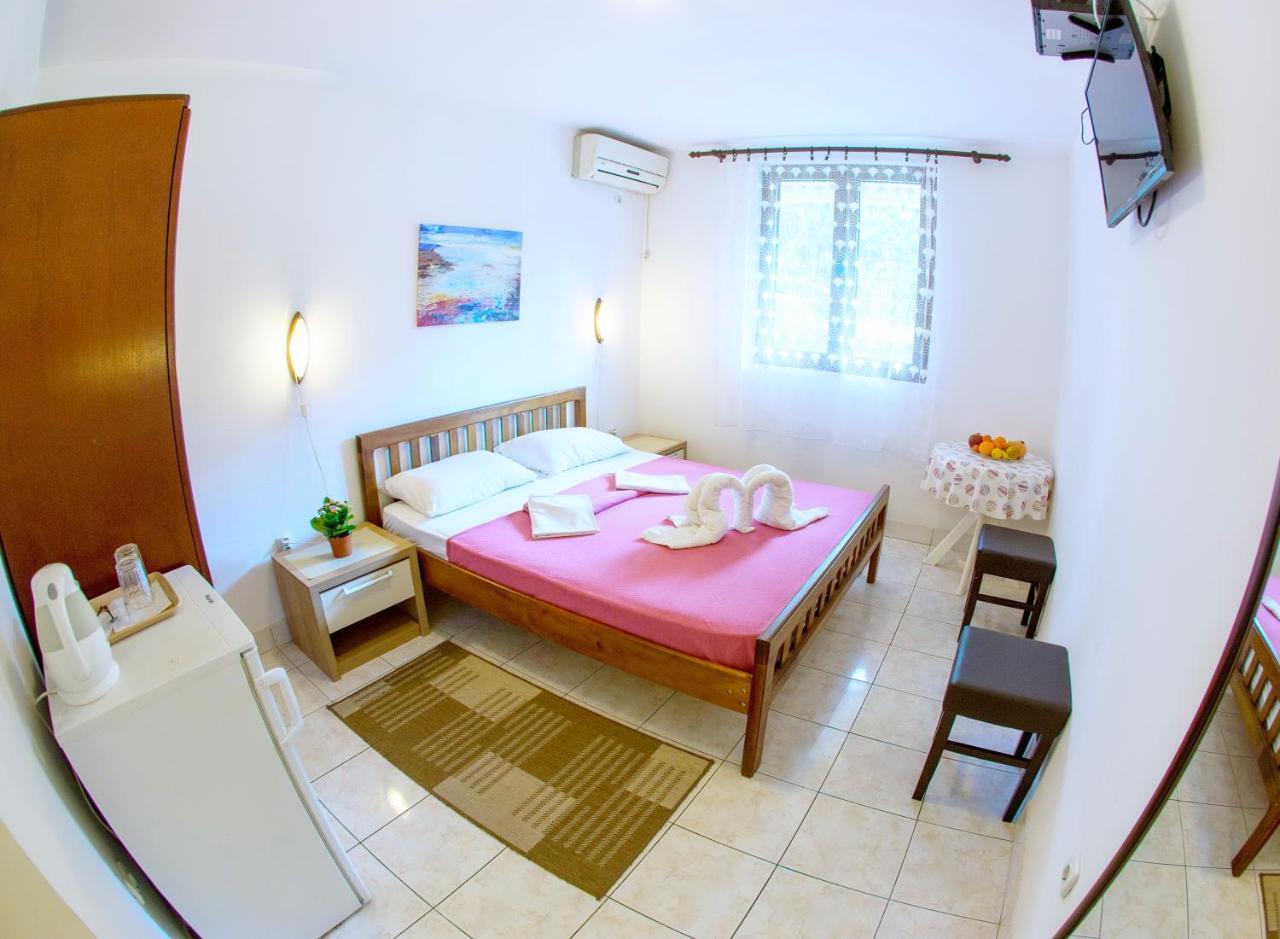 Guest House Mandarina Budva Exterior foto