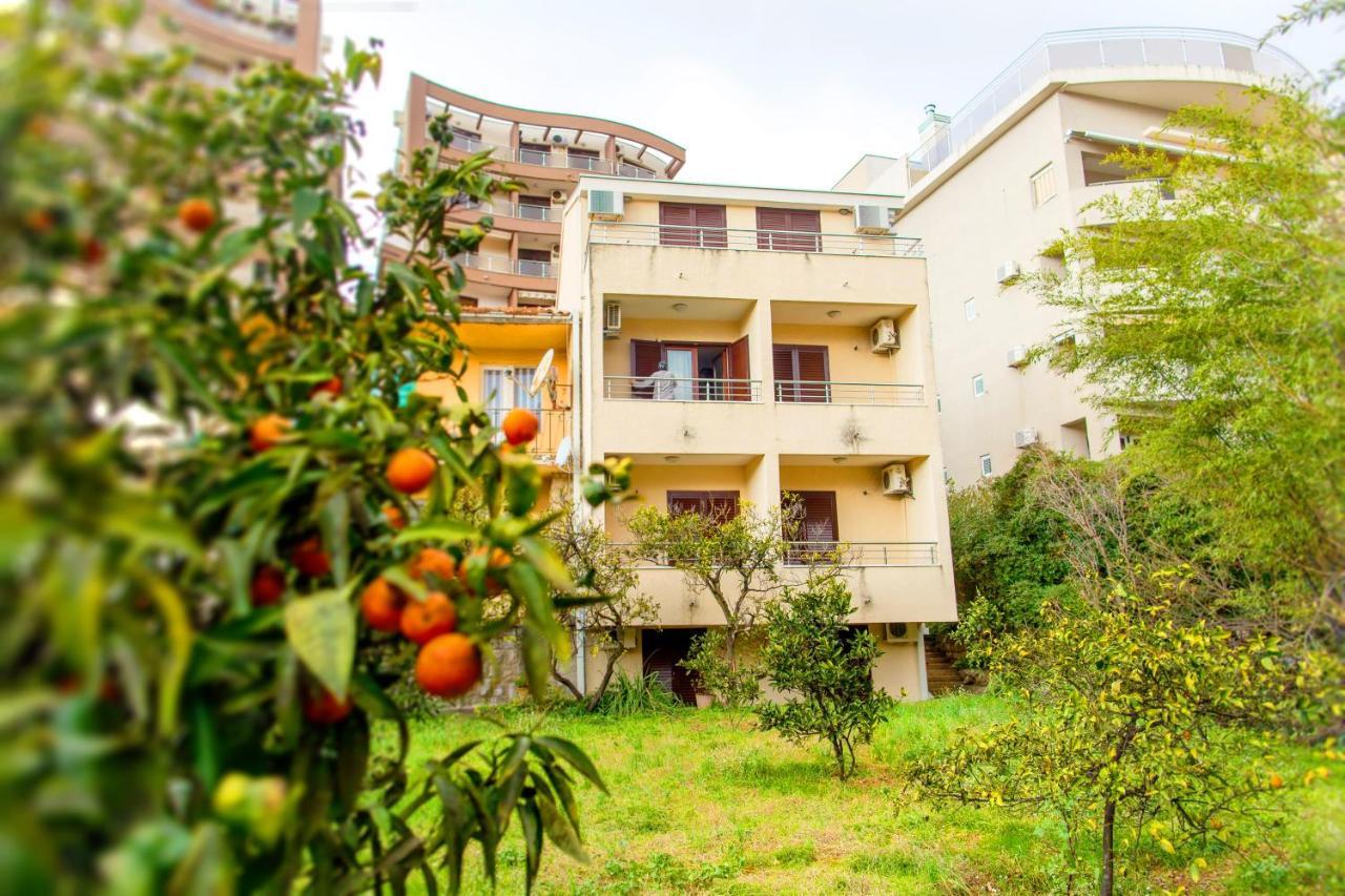 Guest House Mandarina Budva Exterior foto