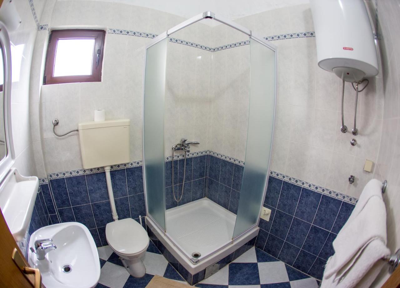 Guest House Mandarina Budva Exterior foto