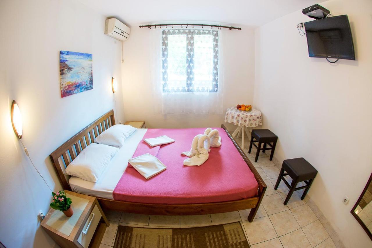 Guest House Mandarina Budva Exterior foto