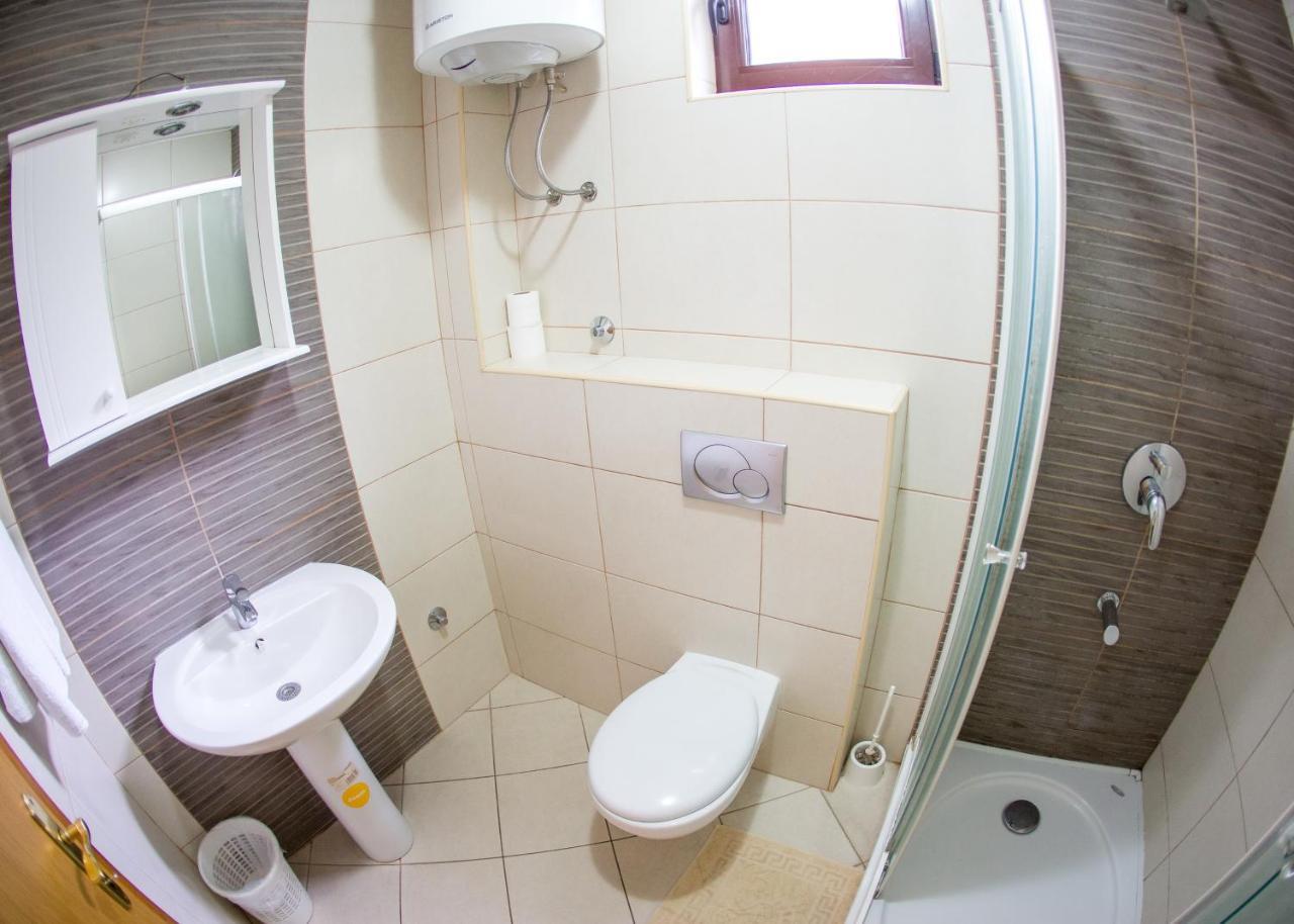 Guest House Mandarina Budva Exterior foto